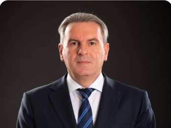 Bećirović se sjetio pripadnika Oružanih snaga jer mu trebaju u predizbornoj kampanji