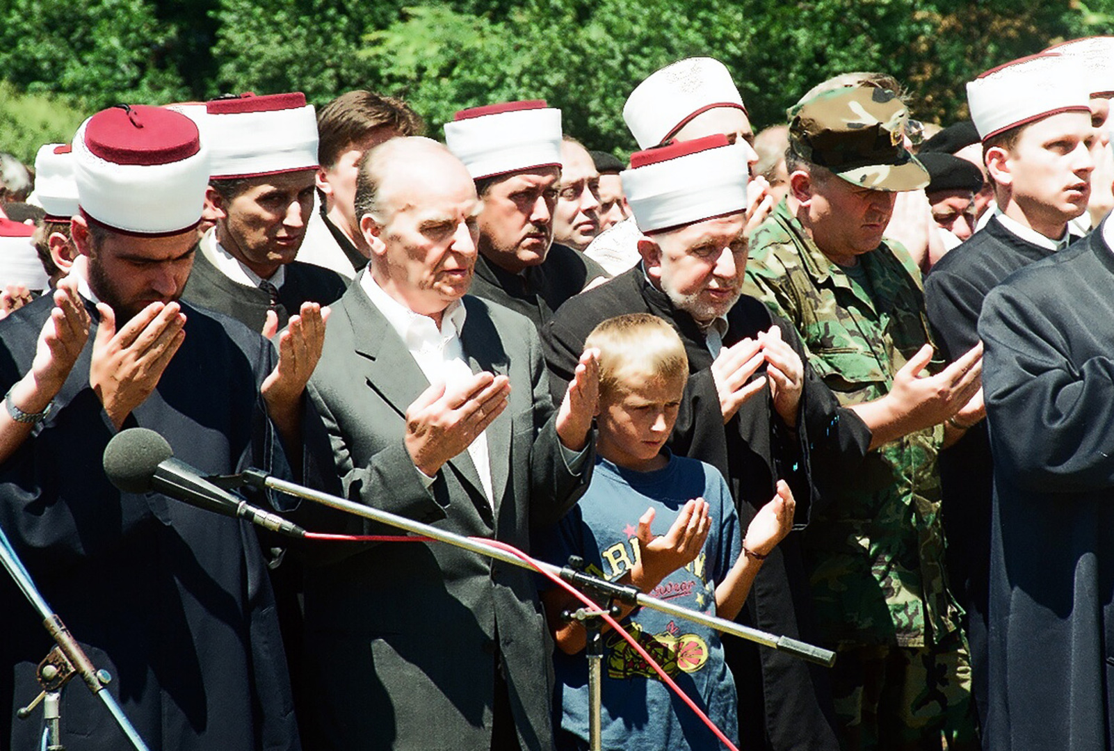 Na današnji dan prije 17 godina umro je Alija - slika 10