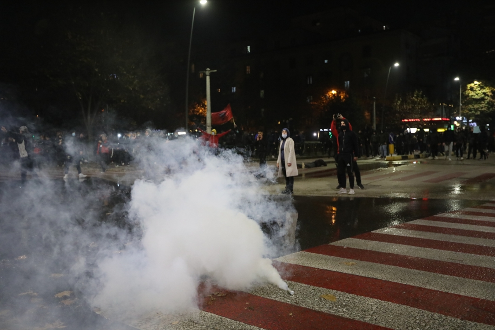 Peta noć protesta u Tirani. "Pravda za Klodijana" - slika 7