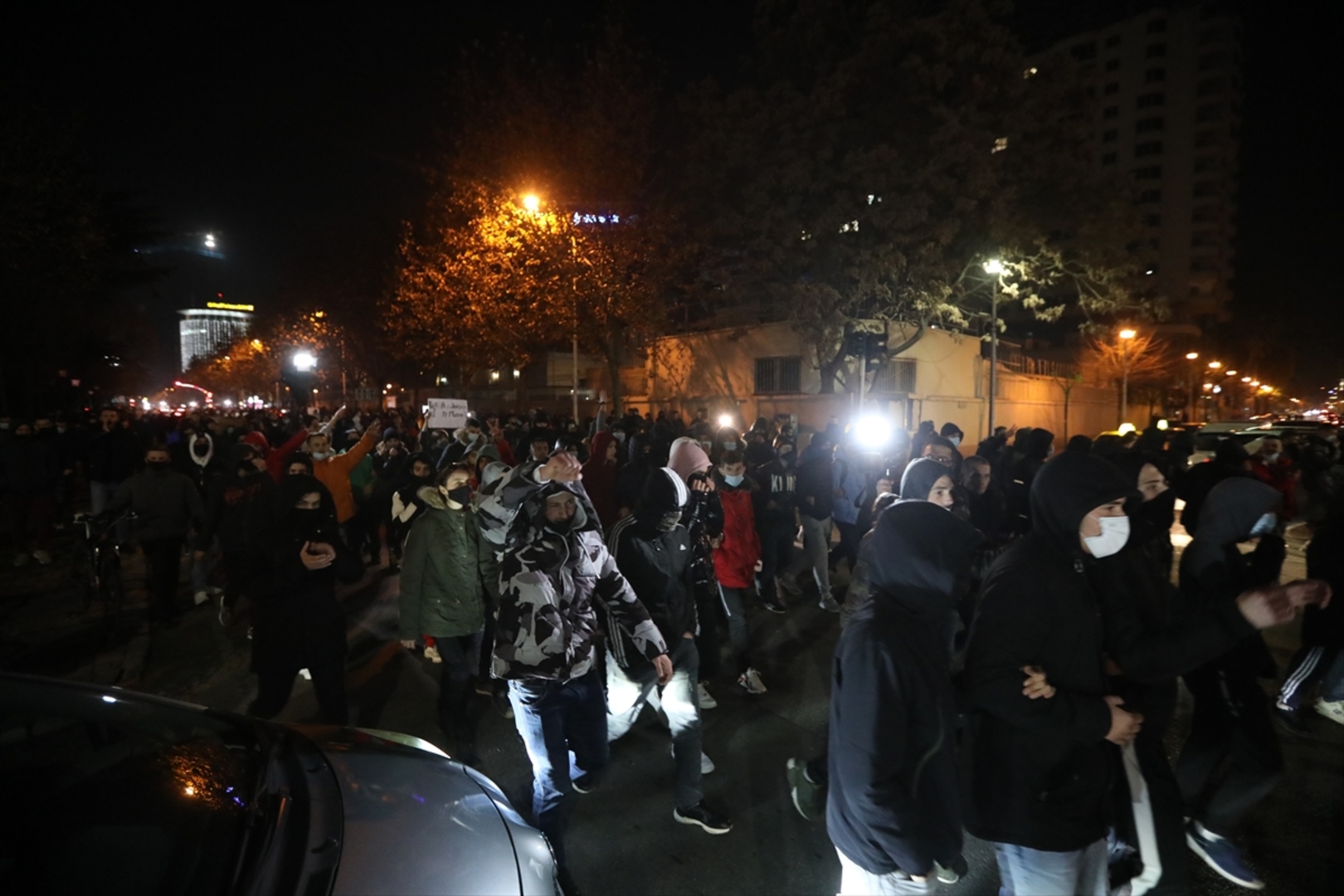 Peta noć protesta u Tirani. "Pravda za Klodijana" - slika 16