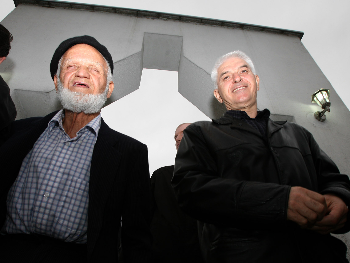 Otišao je dobri hadžija Hamid Mujović, hizmećar džamije Kralja Abdulaha u Tuzli
