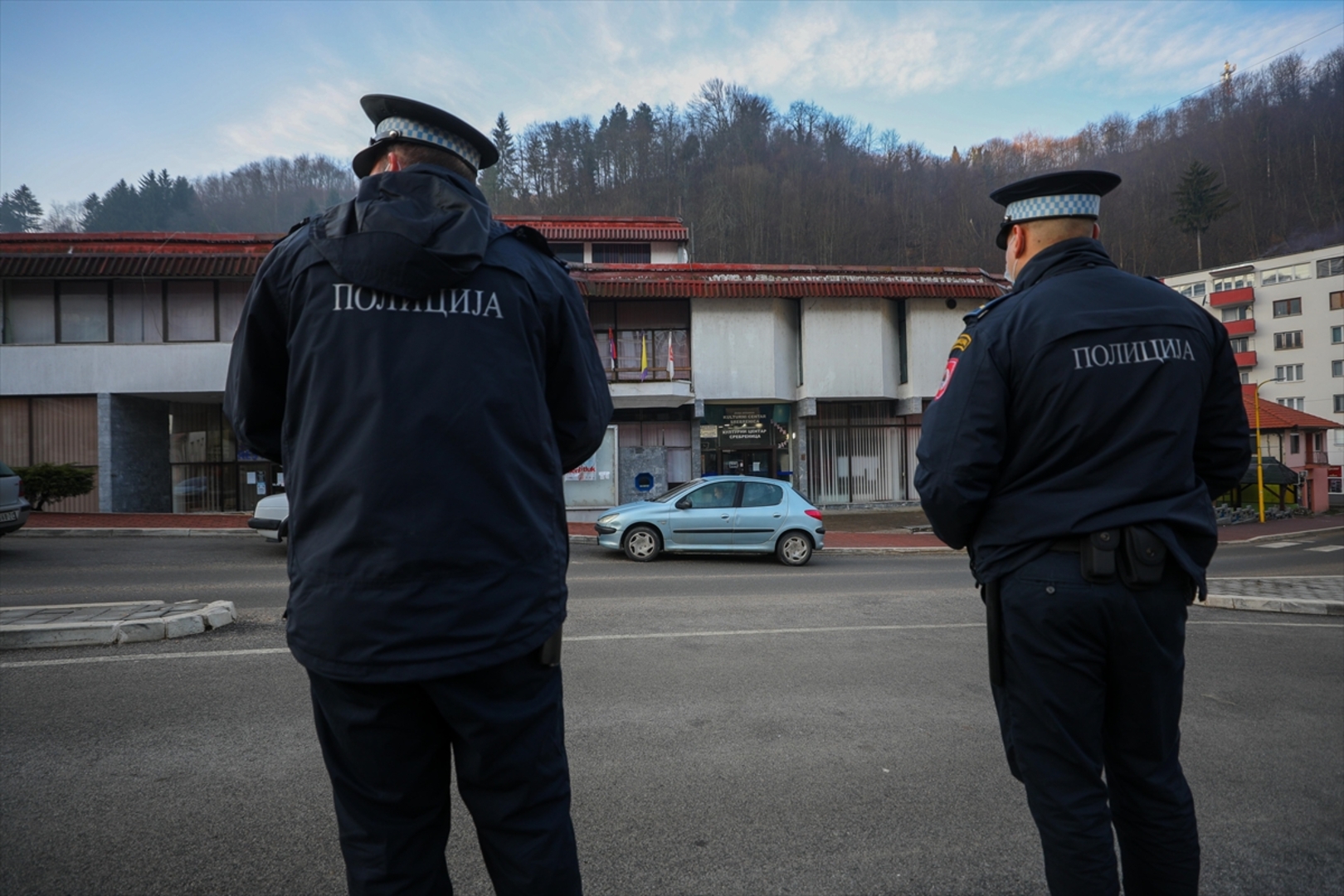  Otvorena biračka mjesta. U Doboju se glasa u Srebrenici Bošnjaci bojkotiraju - slika 14