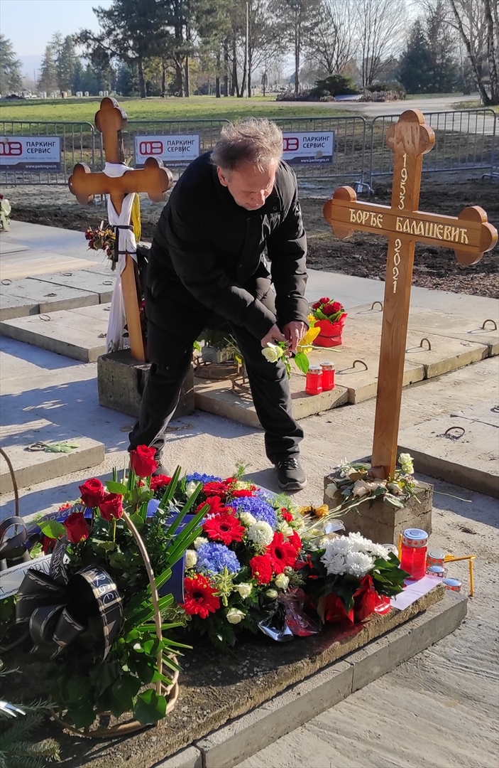 Sahranjen Balašević - slika 4