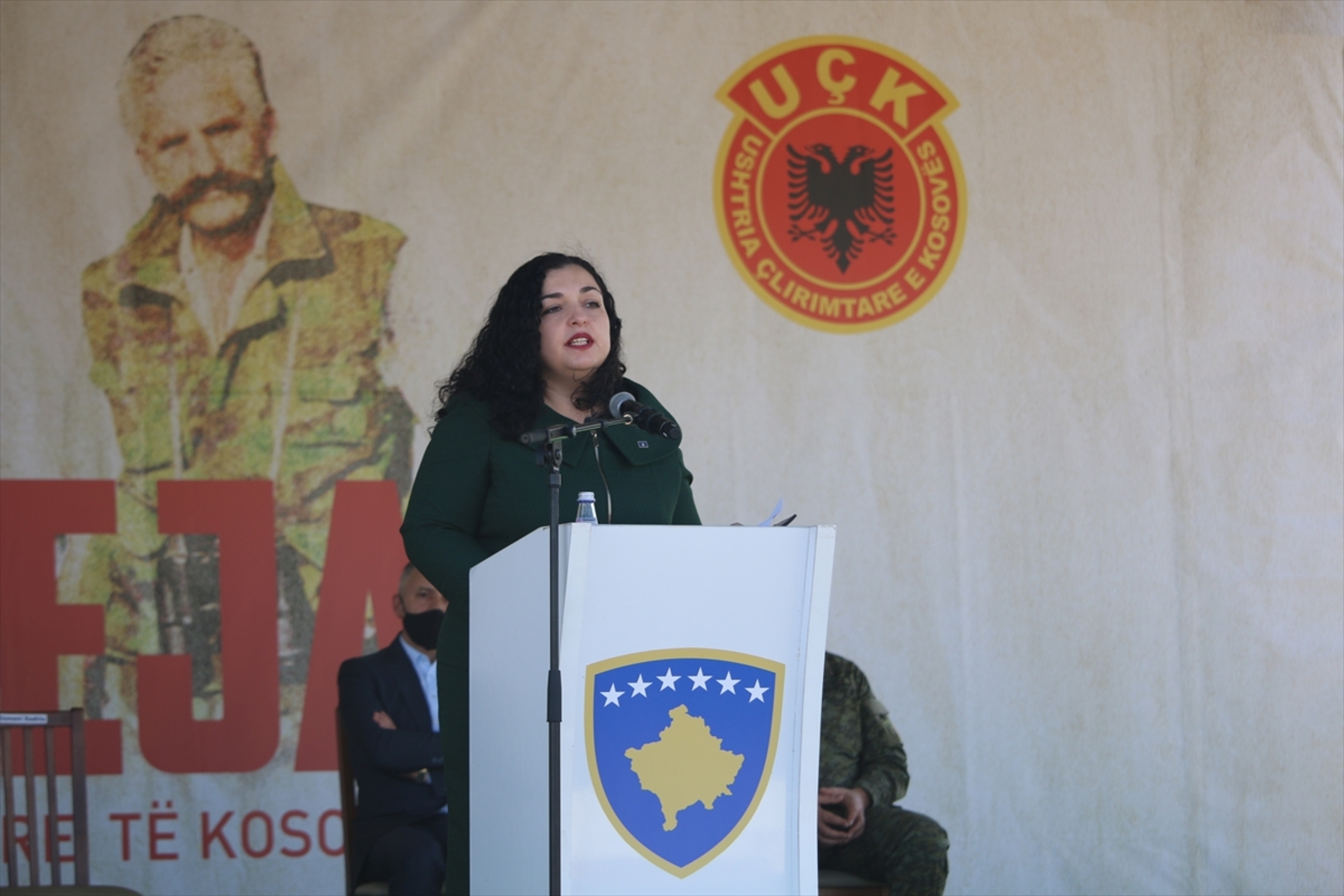 Kosovo odalo počast Ademu Jashariju - slika 6