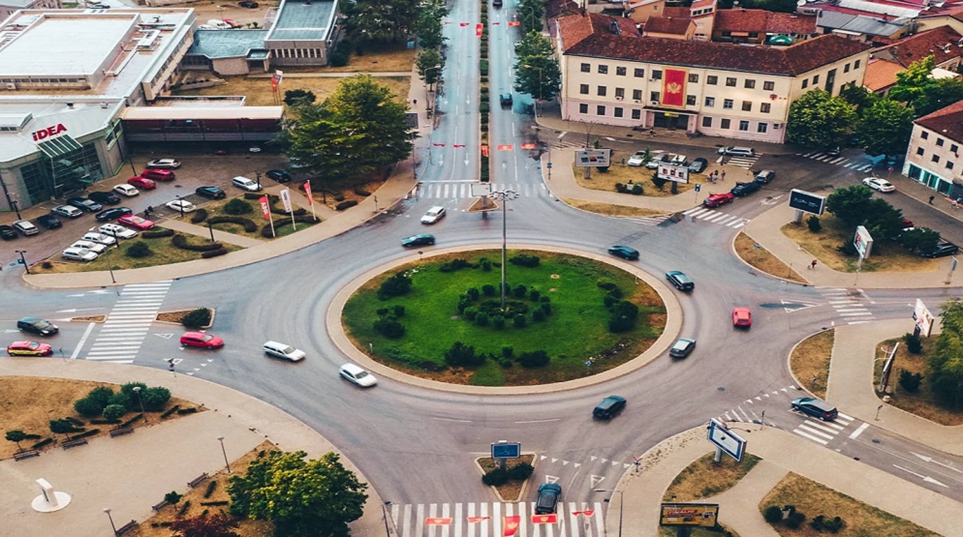 Otvorena birališta u Nikšiću - slika 1