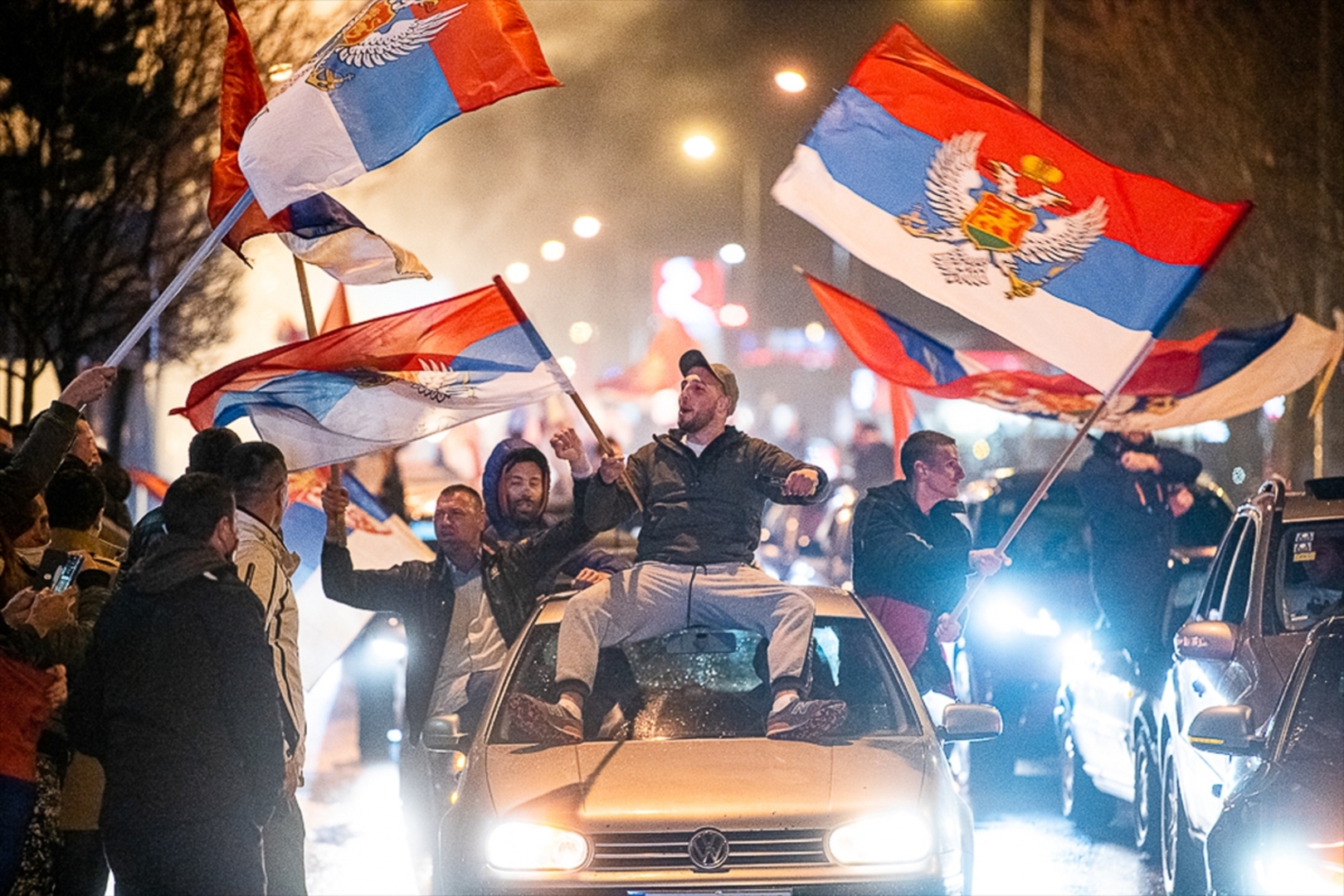 Đukanović izgubio u rodnom gradu. Srbija "osvojila" Nikšić - slika 8