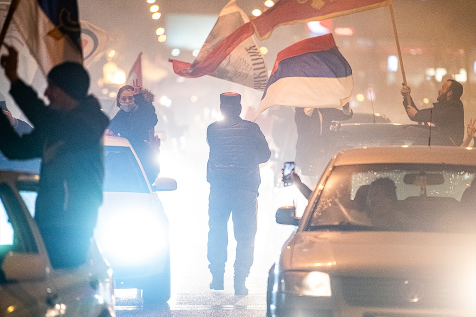Đukanović izgubio u rodnom gradu. Srbija "osvojila" Nikšić - slika 11