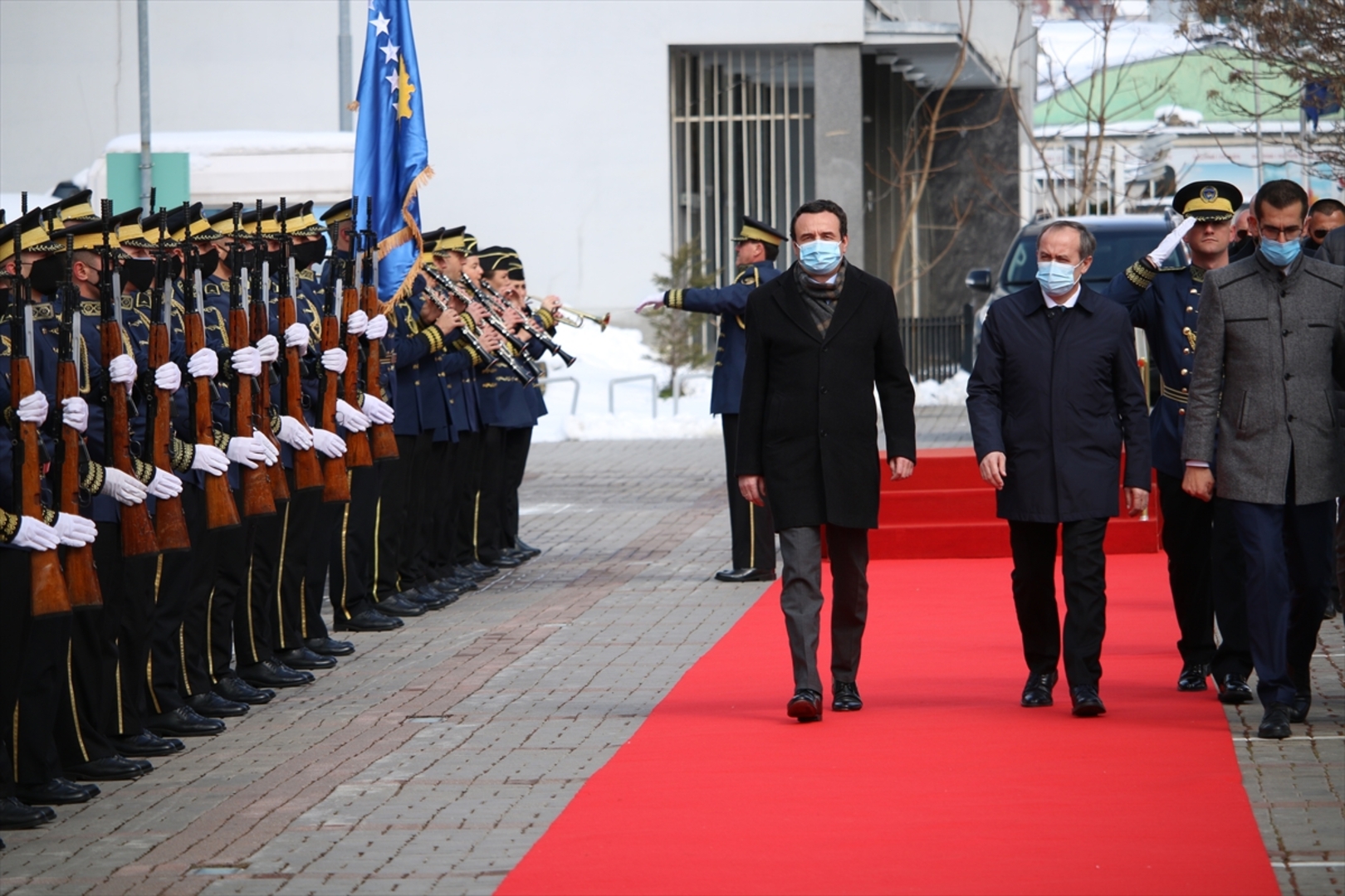 Kurti zvanično preuzeo funkciju premijra Kosova - slika 3
