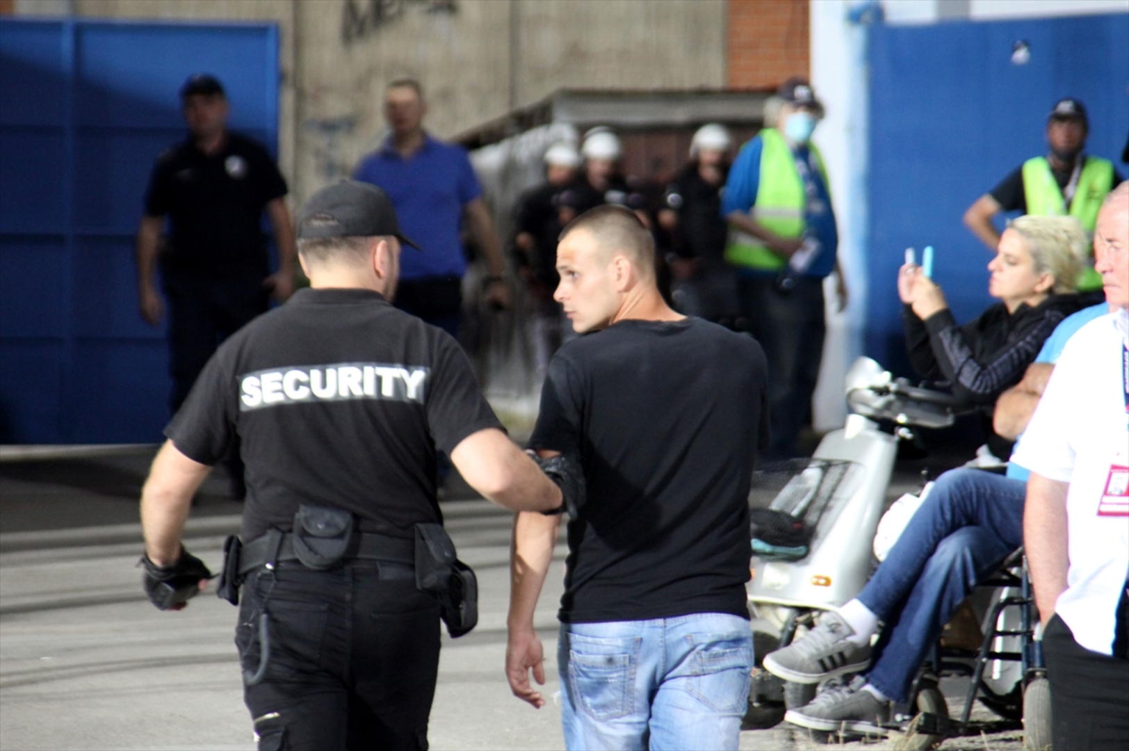 Nacionalistički ispadi Partizanovih navijača obilježili utakmicu u Novom Pazaru - slika 2