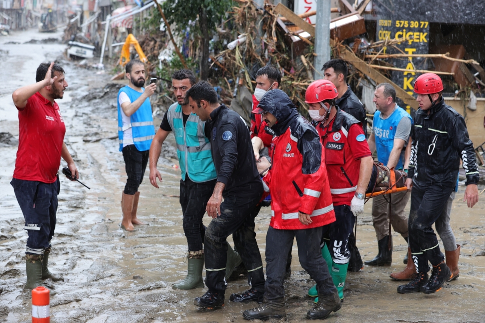 Turska: Poplave u crnomorskoj regiji odnijele devet života - slika 11