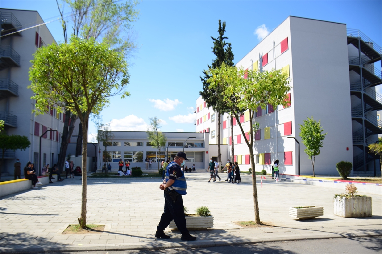 Sigurni i sretni: Albanija prvo odredište novog života mnogih Afganistanaca - slika 16