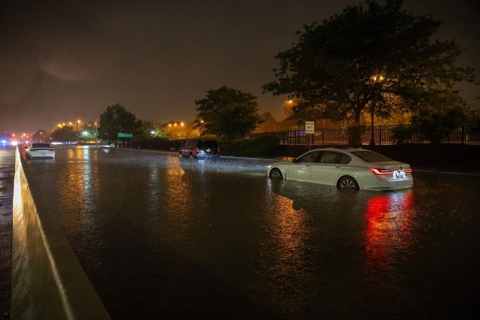 U poplavama u Njujorku najmanje sedam mrtvih - slika 22