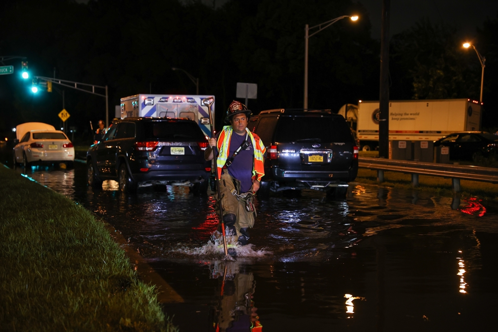 U poplavama u Njujorku najmanje sedam mrtvih - slika 16