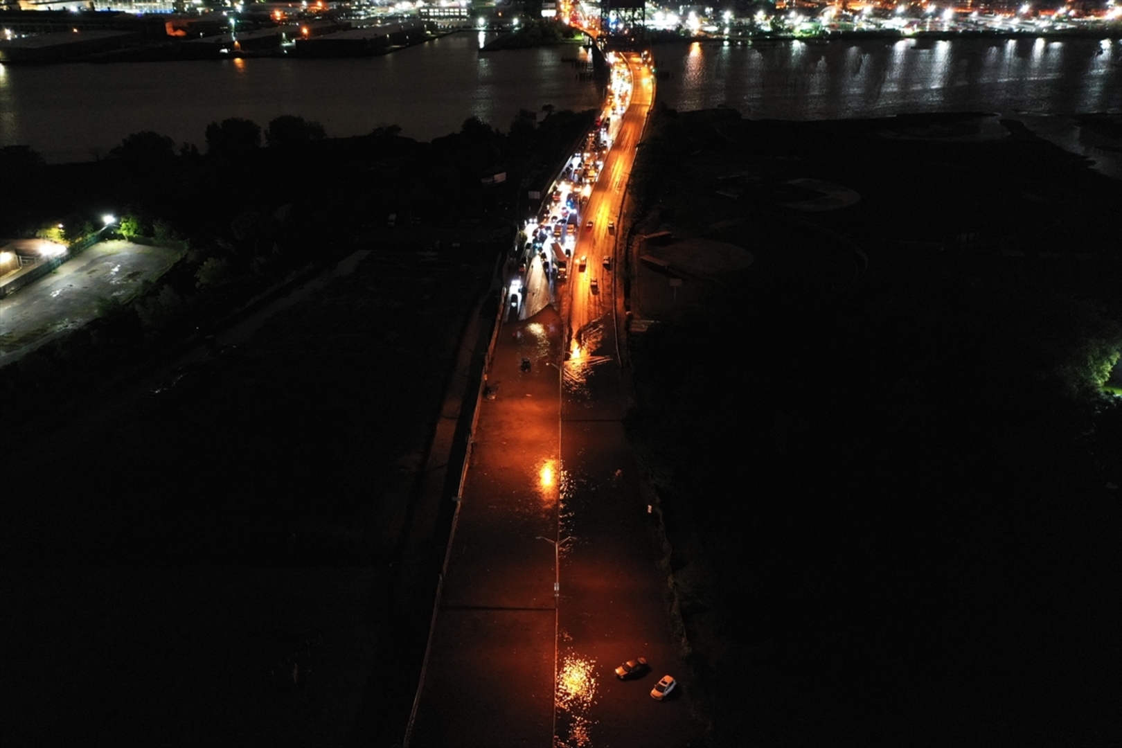 U poplavama u Njujorku najmanje sedam mrtvih - slika 8