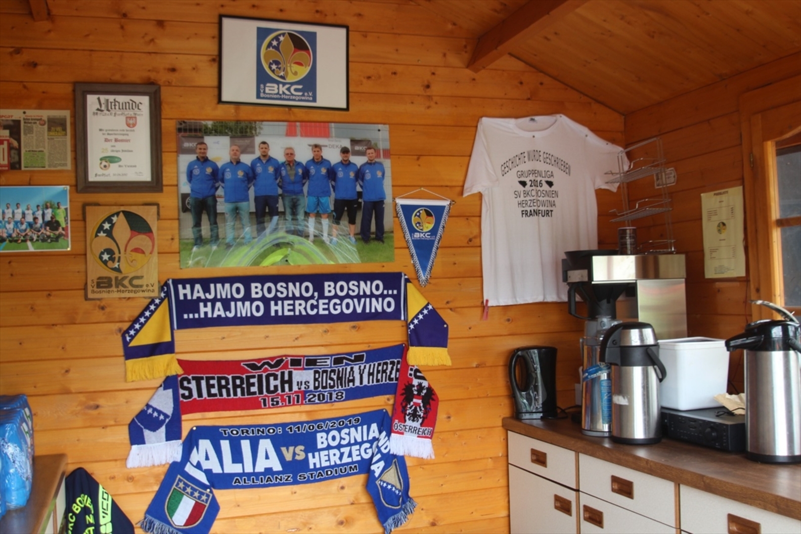 Grad Frankfurt investirao tri miliona eura u novi stadion na kojem igra SV BKC Bosna Frankfurt - slika 7