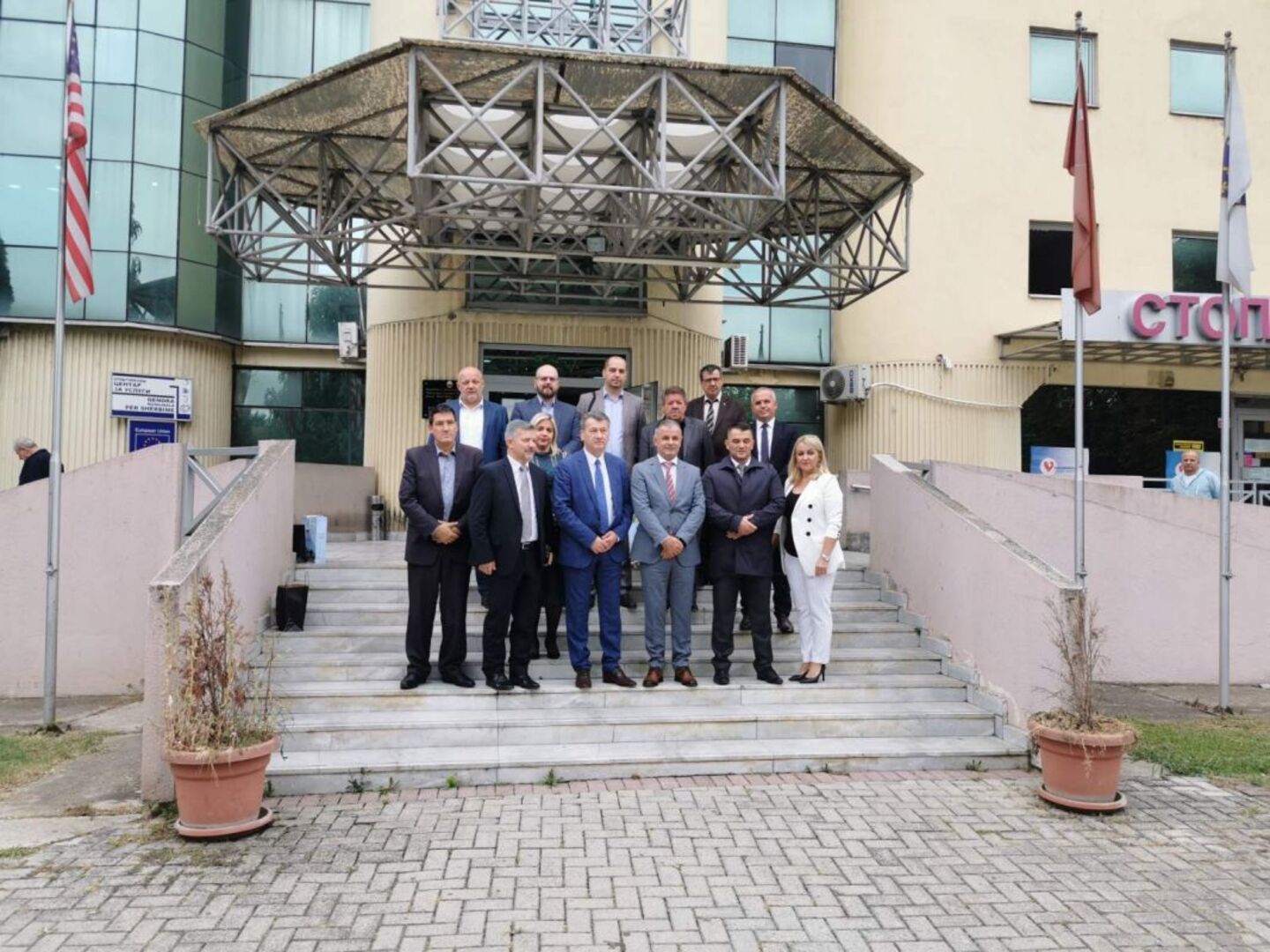 Stari Grad: Potpisano bratimljenje s općinom Čair - slika 11