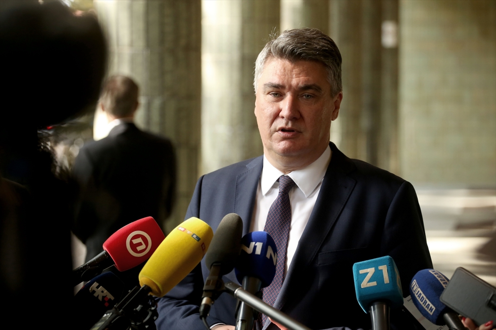 Milanović: Neka se Srbija pripazi! Mi smo u EU i mi odlučujemo - slika 1