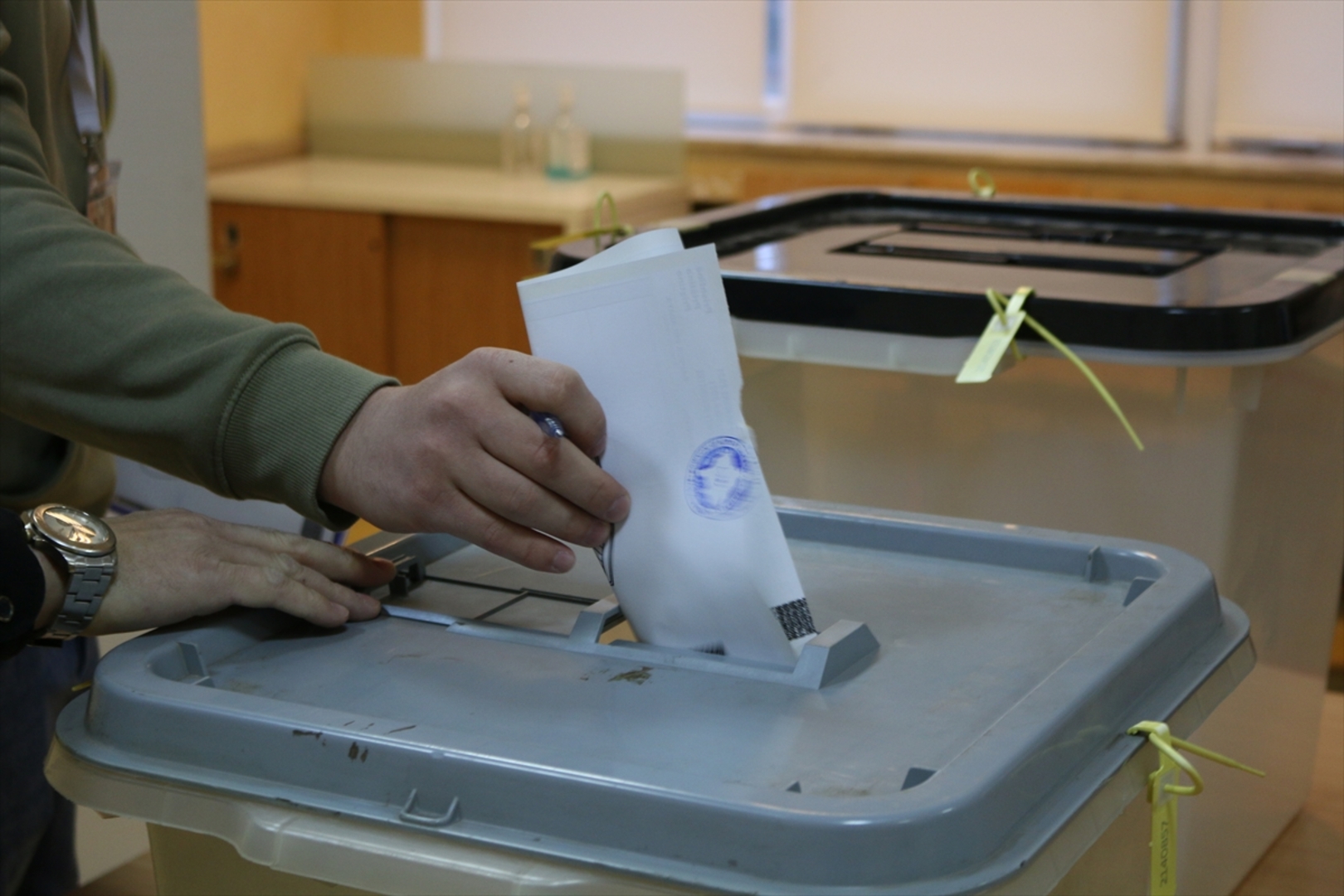 Kosovo: Počelo glasanje za izbor nove lokalne vlasti - slika 6