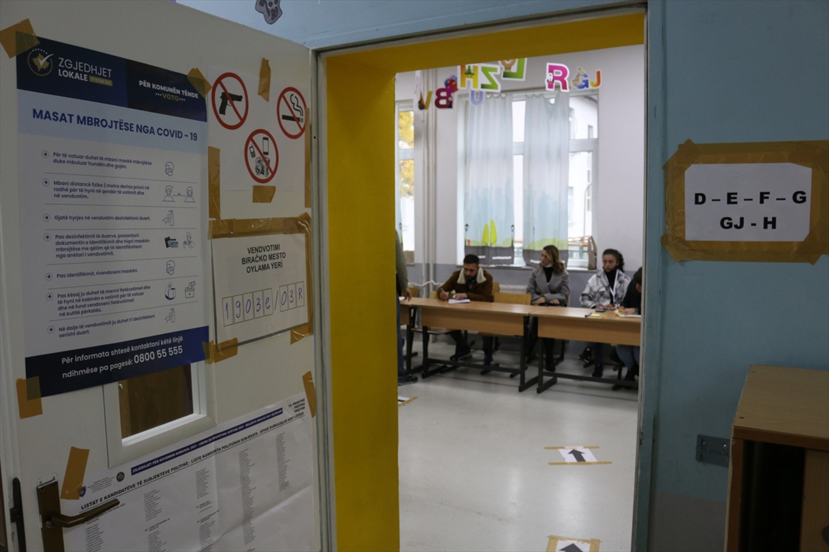 Kosovo: Počelo glasanje za izbor nove lokalne vlasti - slika 15