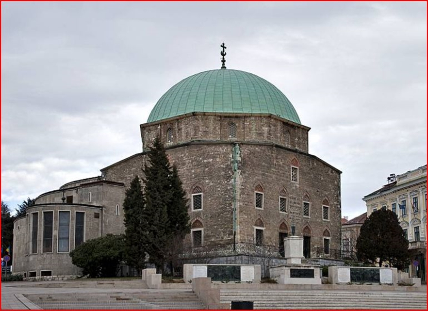 Obnovljeni nišani muftije Durića, osnivača Islamske zajednice Mađarske - slika 7