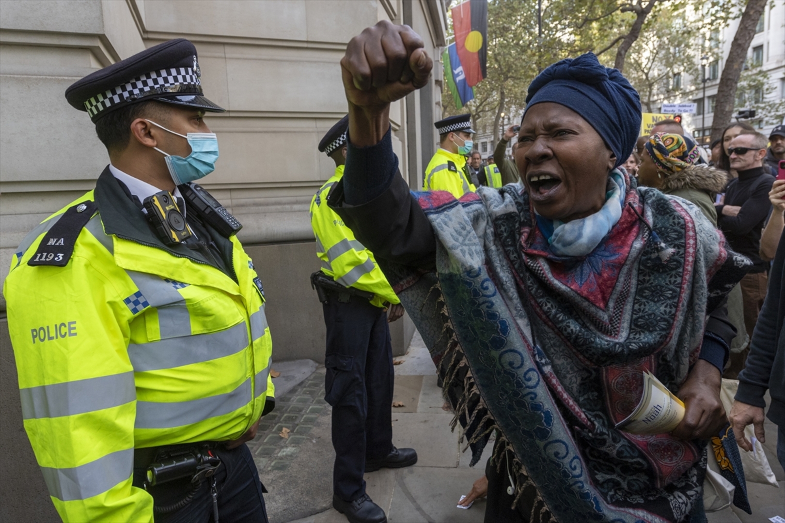 U Londonu protesti protiv COVID-19 pasoša i vakcinacije - slika 7