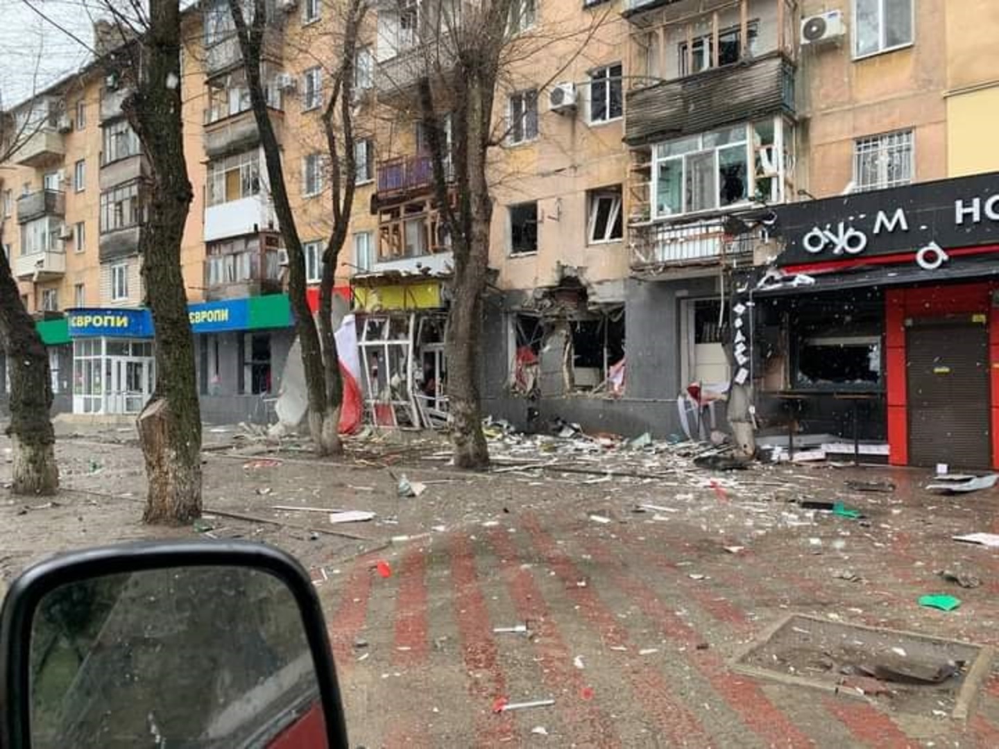 Rusi spriječavaju evakuaciju civila iz Mariupola. Granatiraju neprestano - slika 1