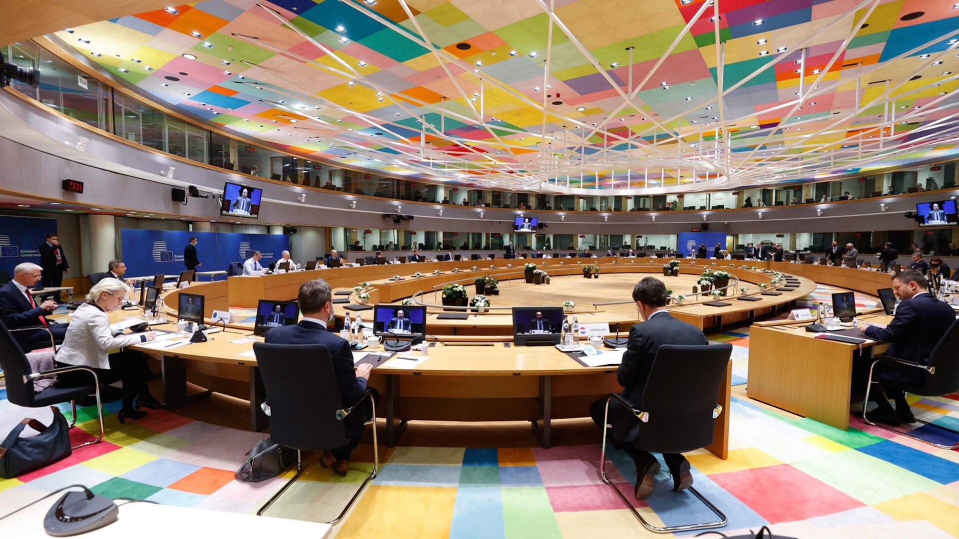 Sutra u Briselu: Smrtni hropac "legitimnog predstavljanja" - slika 1
