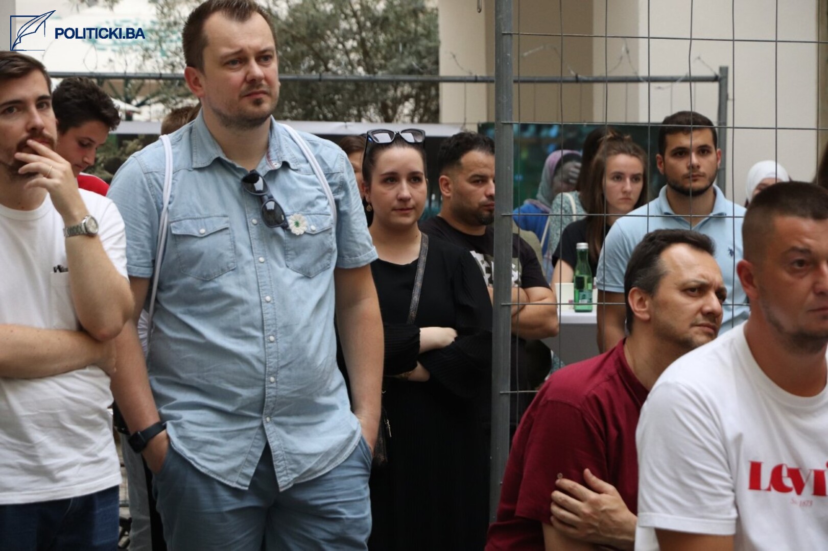 Izložba fotografija "Srebrenički put pakla" sinoć otvorena u Gracu - slika 7