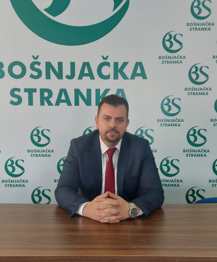 Bošnjačka stranka: U Srebrenici su ubijani Bošnjaci! - slika 1