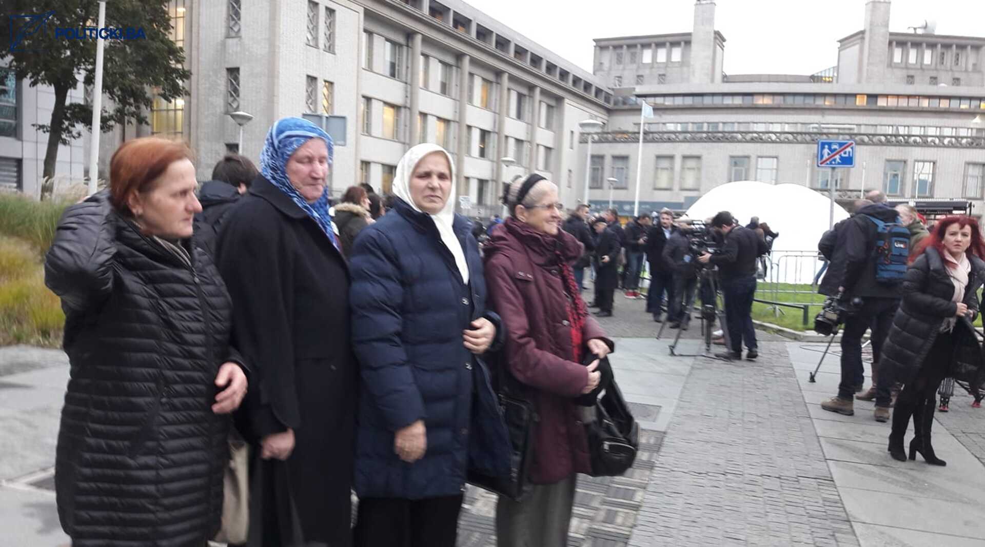 Uz godišnjicu smrti Hatidže Mehmedović: Majka Hrabrost - slika 6