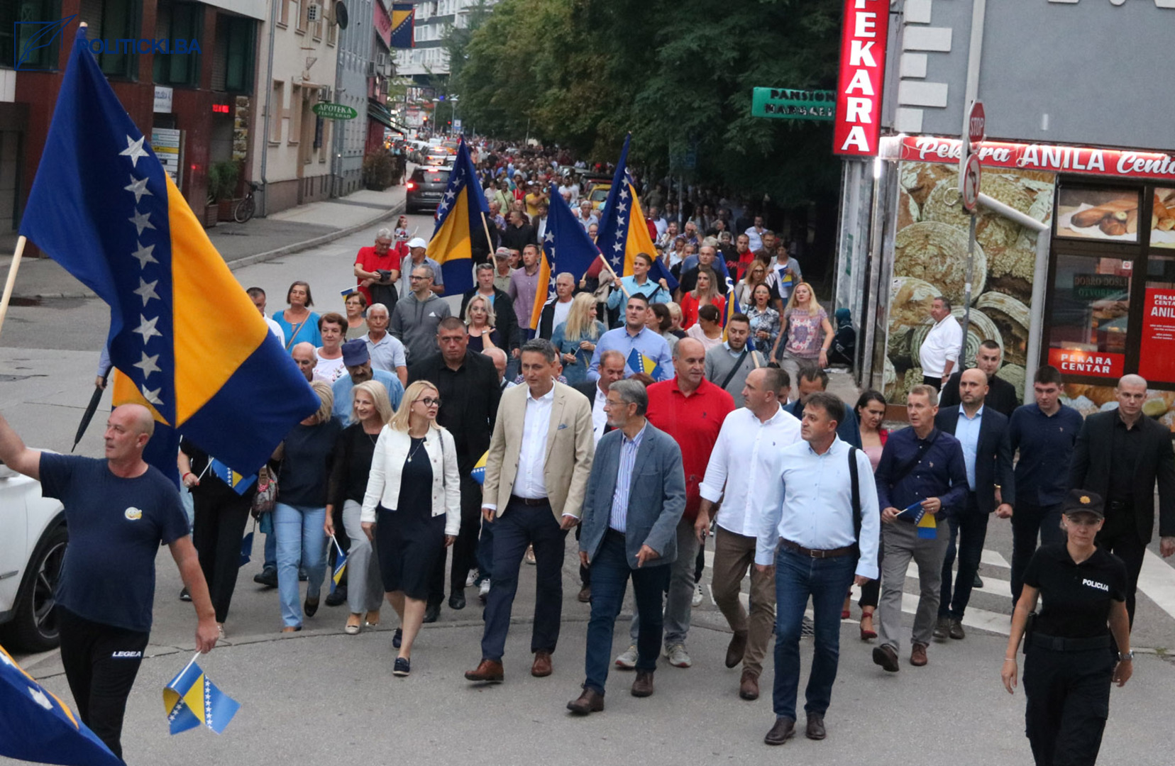Bećirovićevo druženje s građanima, iliti kišna dova po receptu SDP-a - slika 7