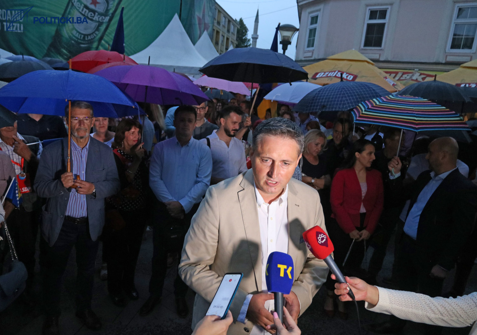 Bećirovićevo druženje s građanima, iliti kišna dova po receptu SDP-a - slika 11
