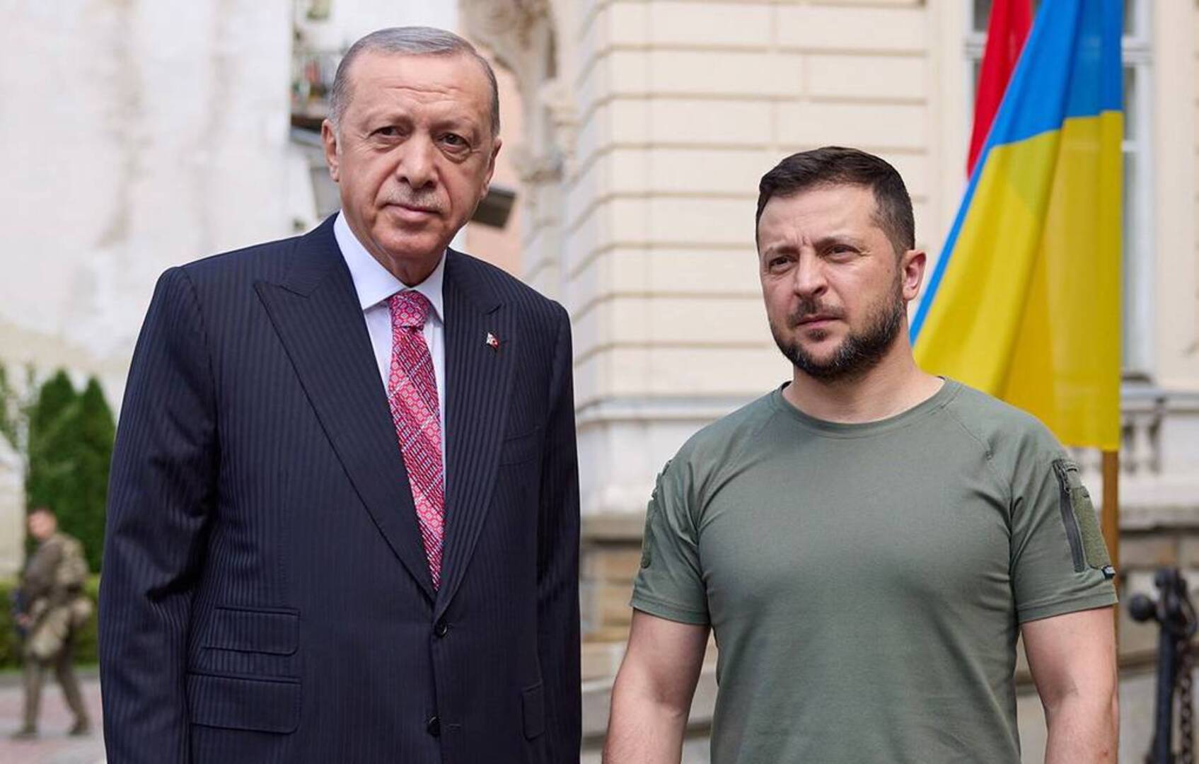 Zelenski razgovarao s Erdoganom o "hitnim sigurnosnim pitanjima" - slika 1