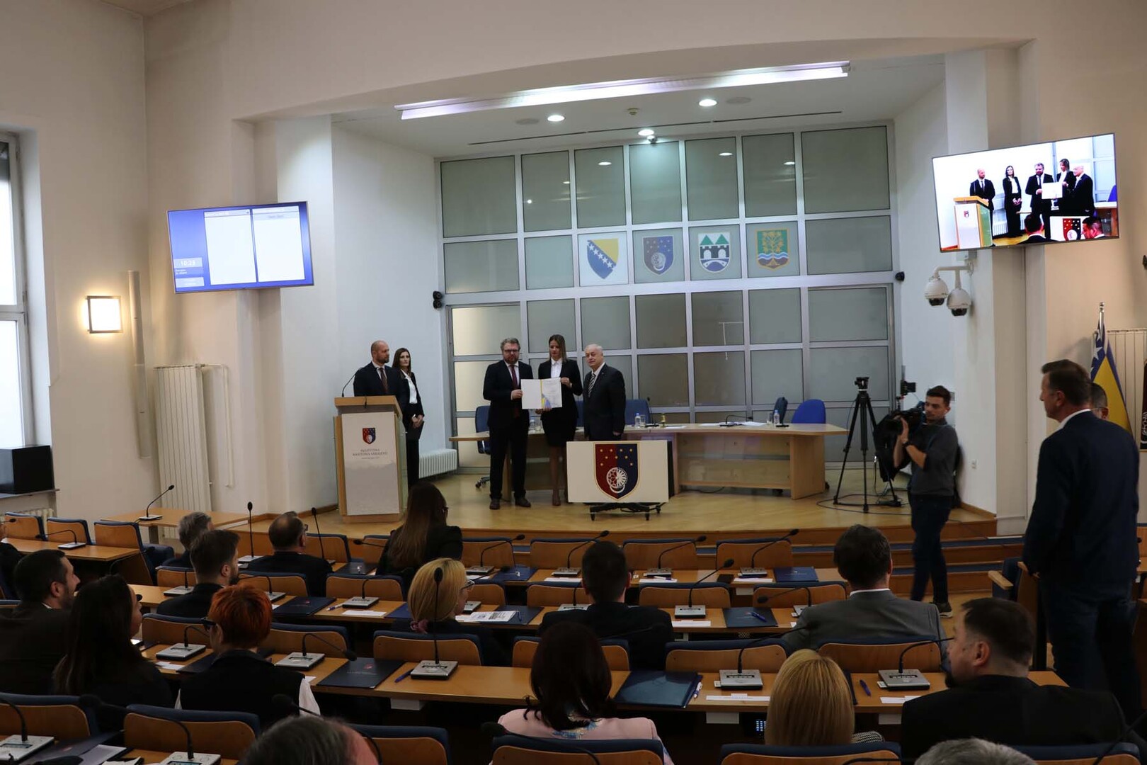 Konstituirana Skupština KS. Seka Izetbegović presretna - slika 4