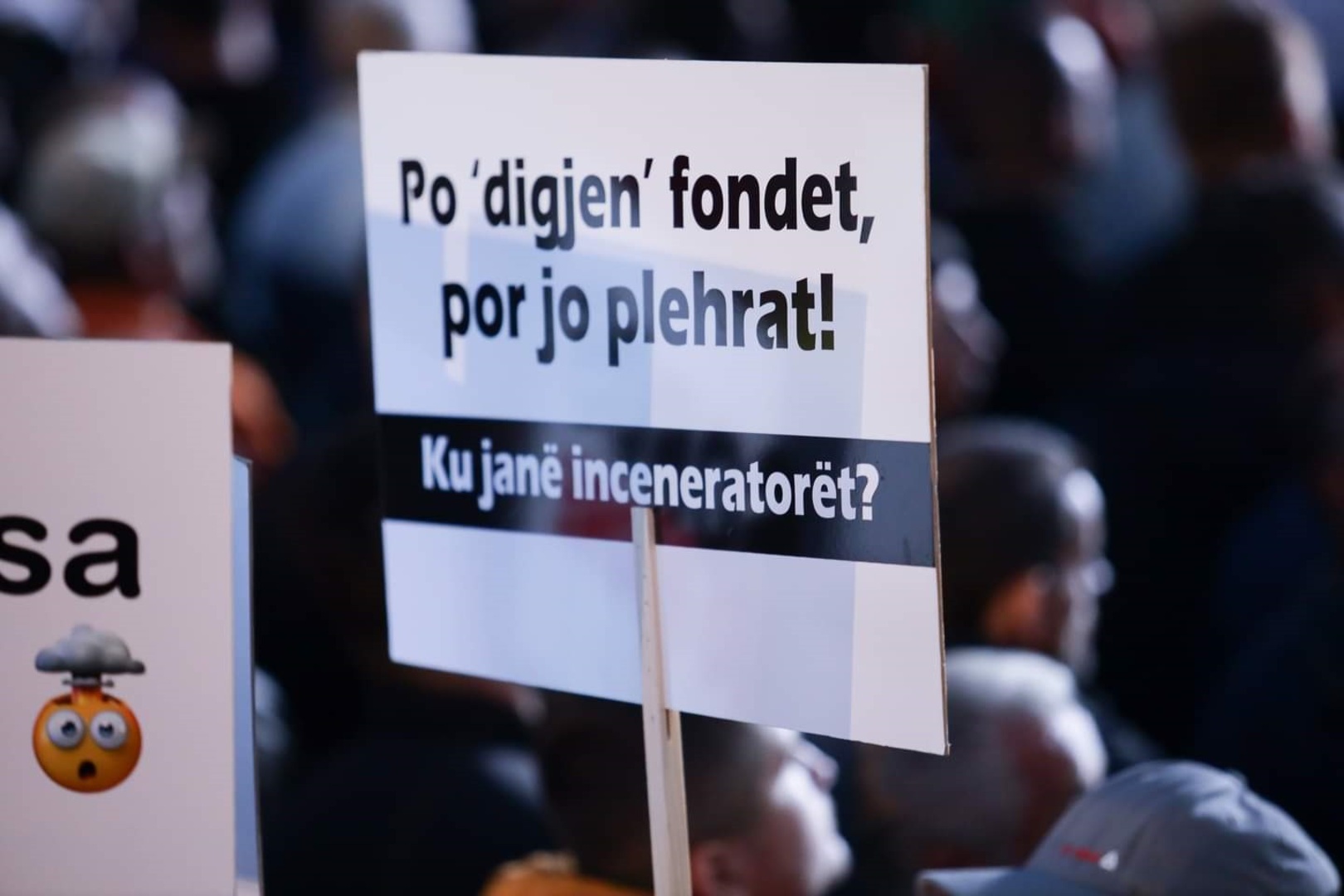 Masovni protesti protiv premijera Albanije - slika 5