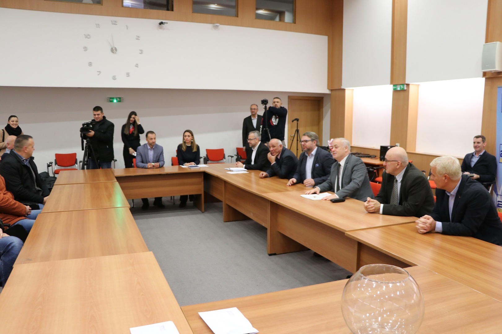 CIK odgovorio: Radimo po zakonu. Nekima se žuri - slika 5