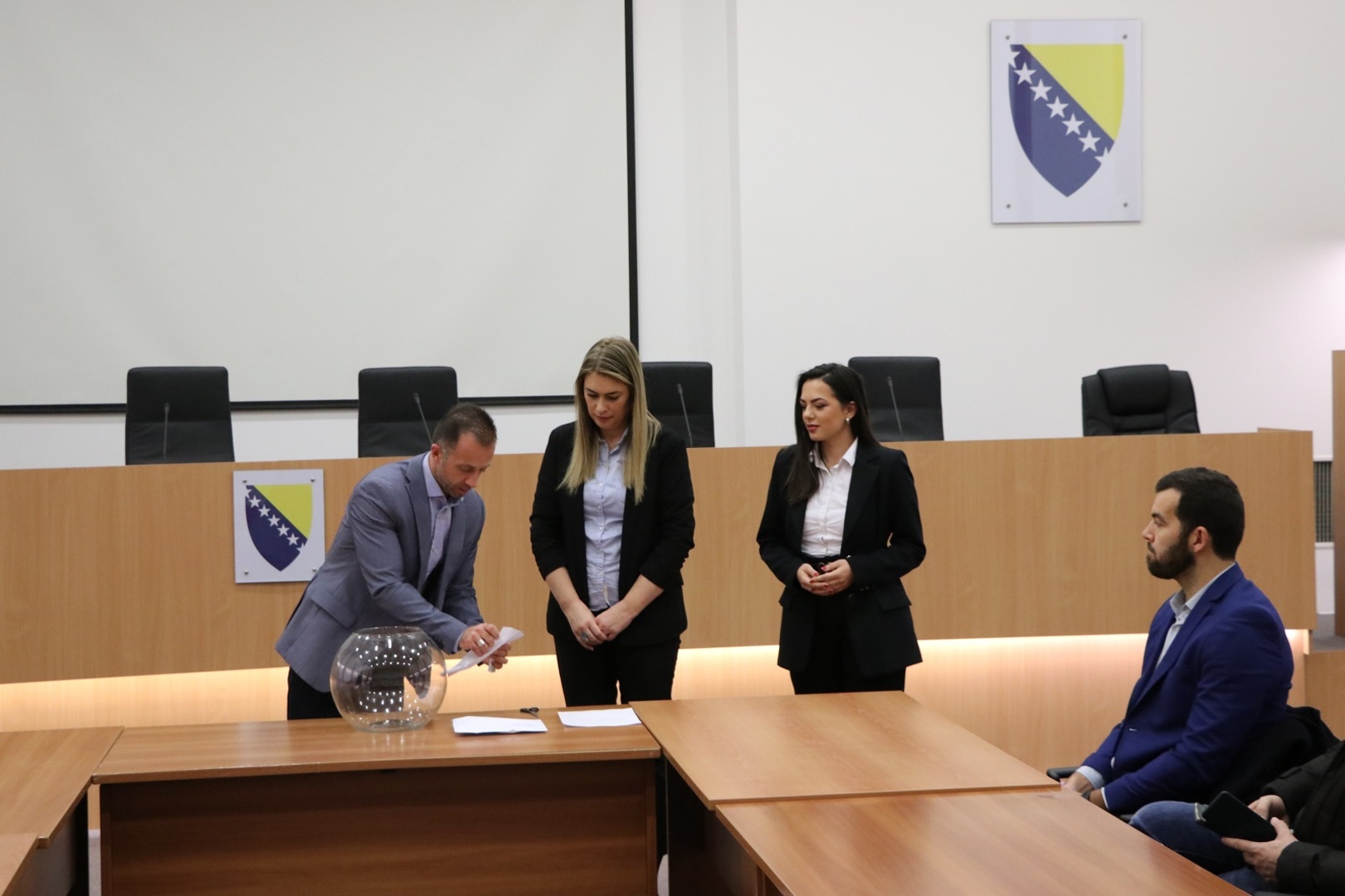 CIK odgovorio: Radimo po zakonu. Nekima se žuri - slika 3