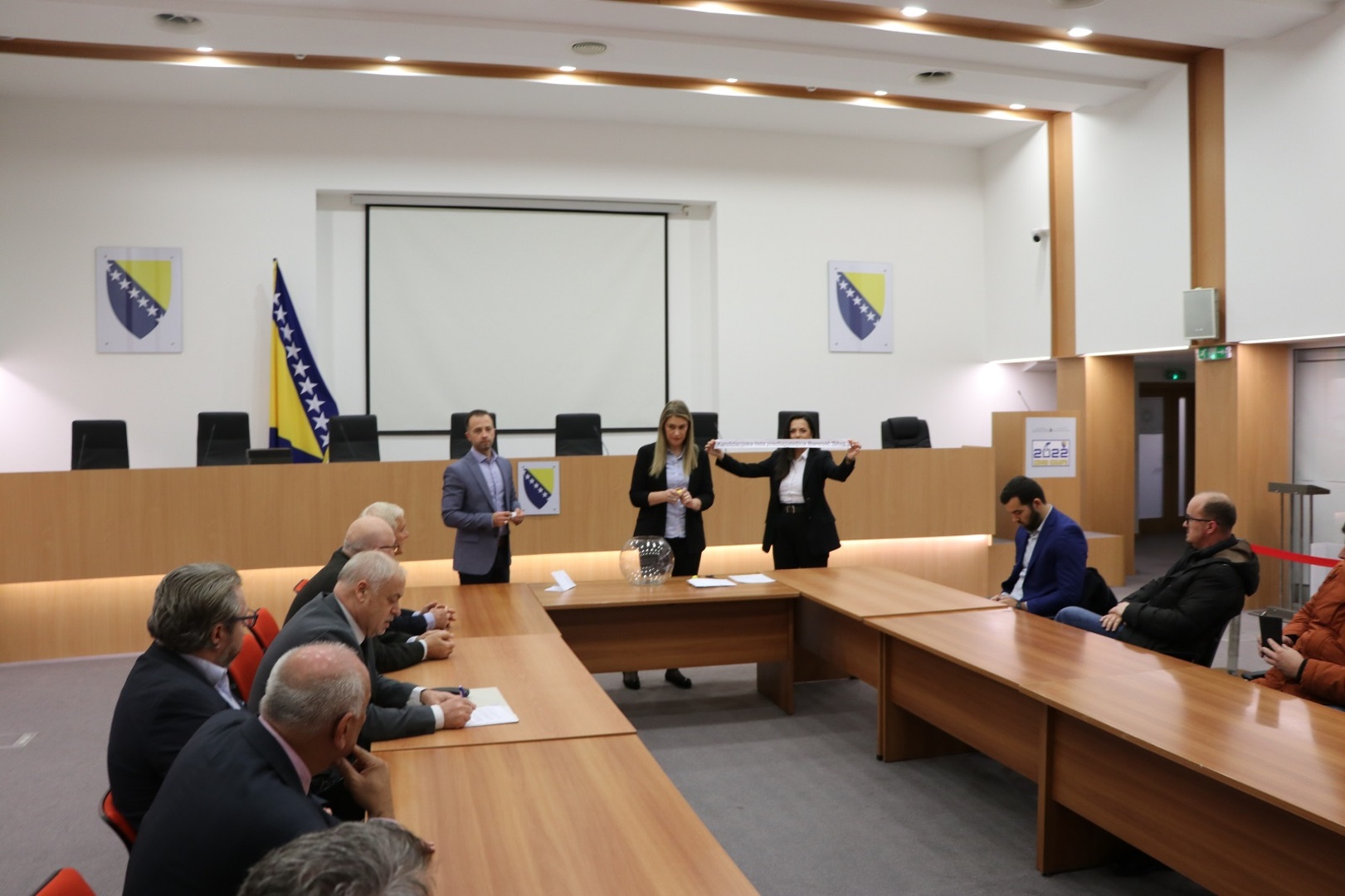 CIK odgovorio: Radimo po zakonu. Nekima se žuri - slika 2