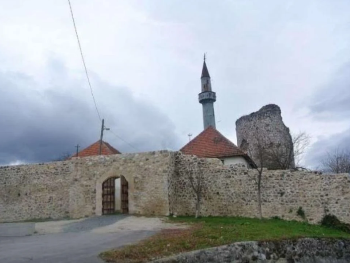 Stari grad Jezerski