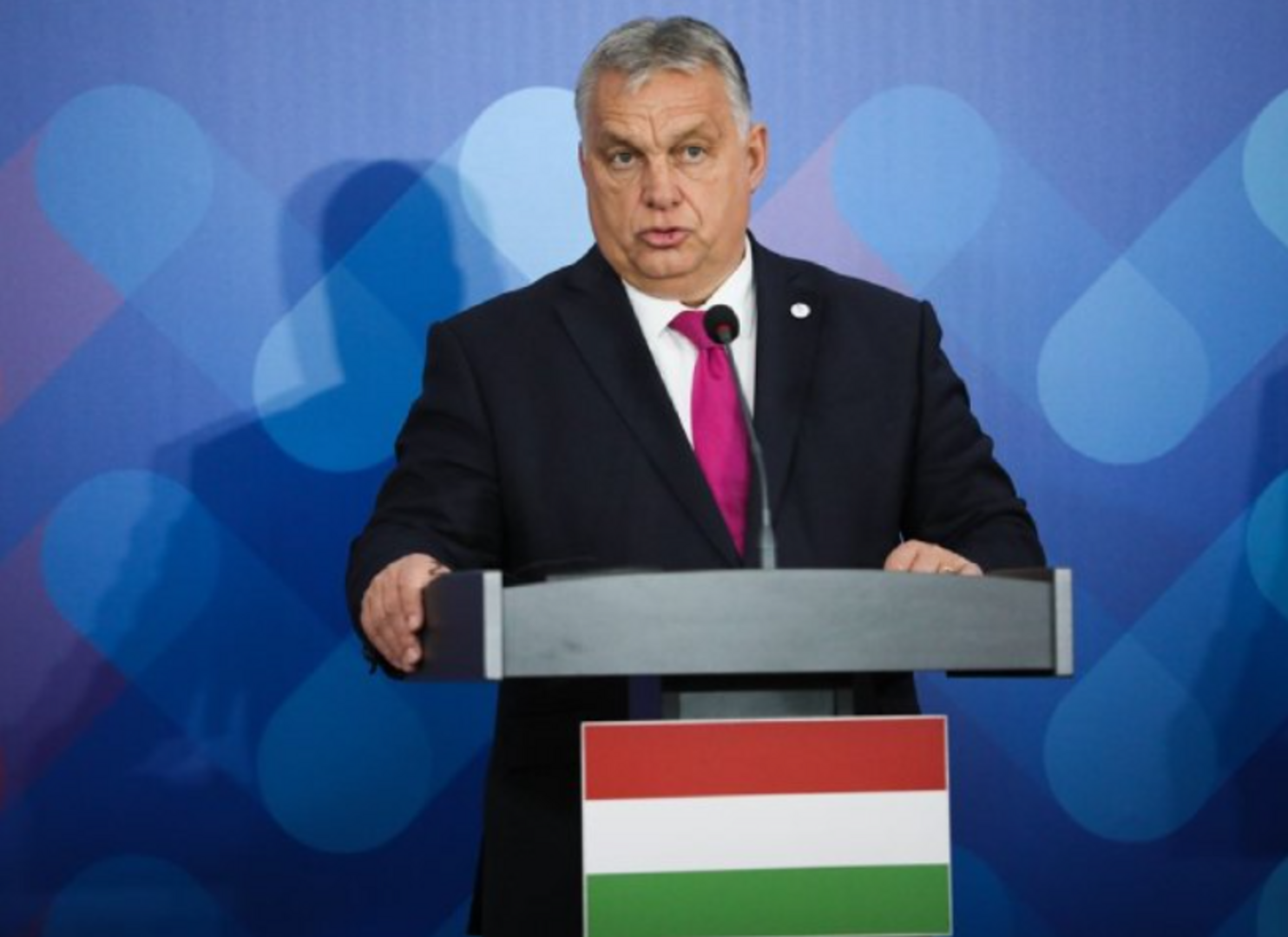 Orban: Trebamo preispitati naše odnose sa Rusijom - slika 1