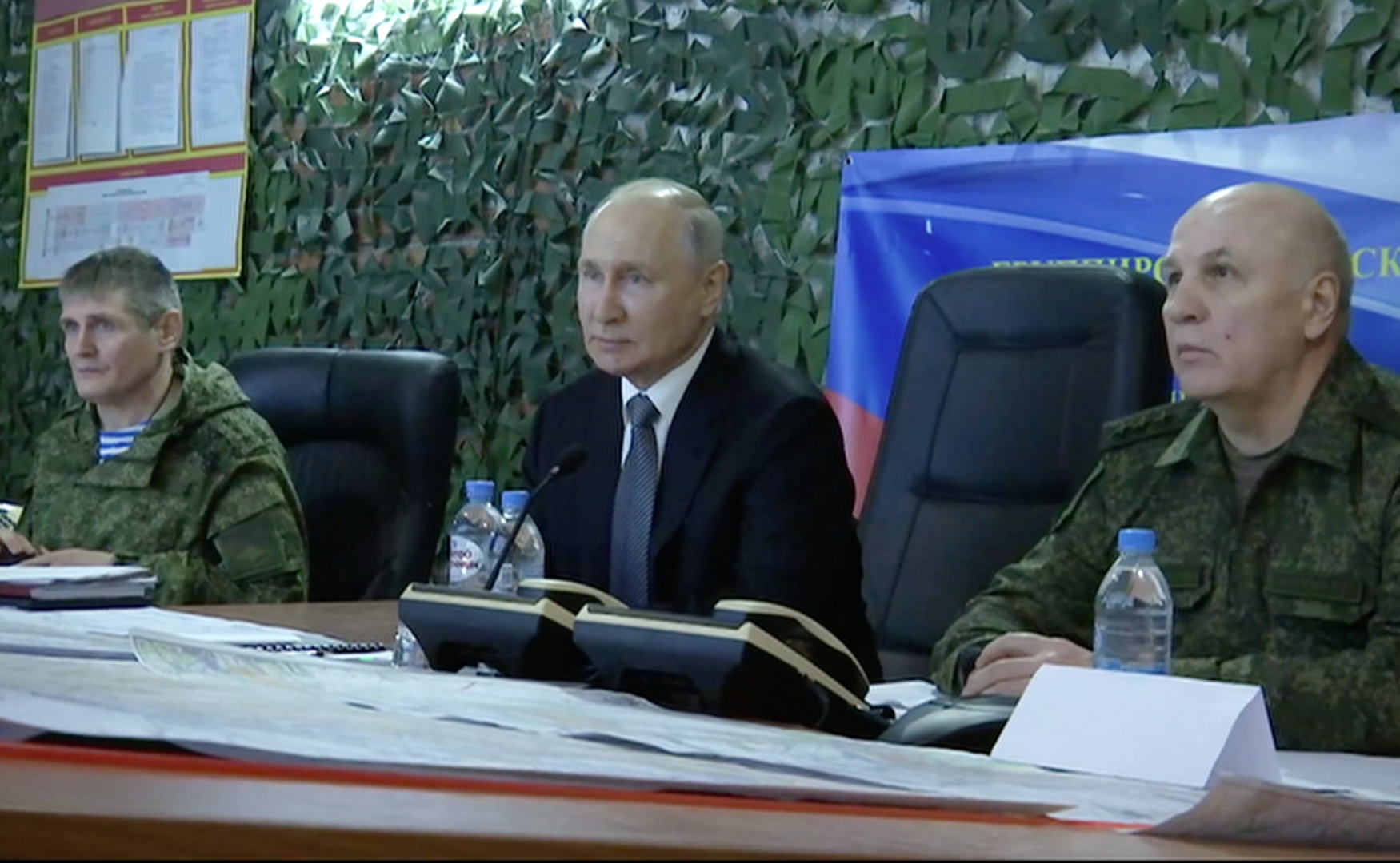 Putin u iznenadnoj posjeti Hersonu i Luganjsku. Poklanjao ikone - slika 5