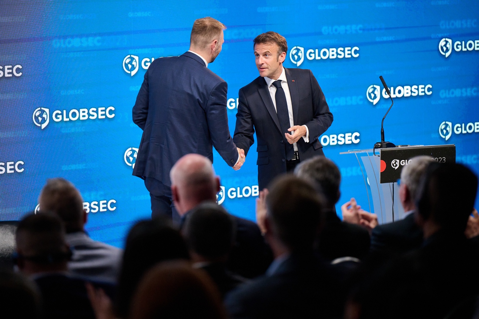 Macron: Nije pitanje da li, već samo kako primiti zapadni Balkan u EU - slika 1