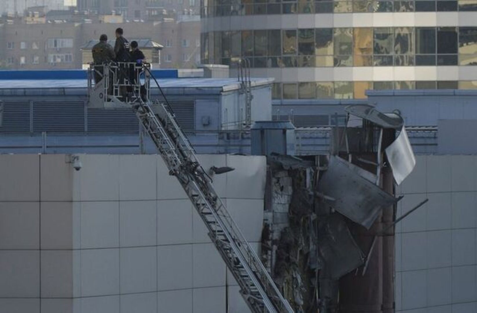 Ukrajinski dron pogodio zgradu u centru Moskve - slika 1