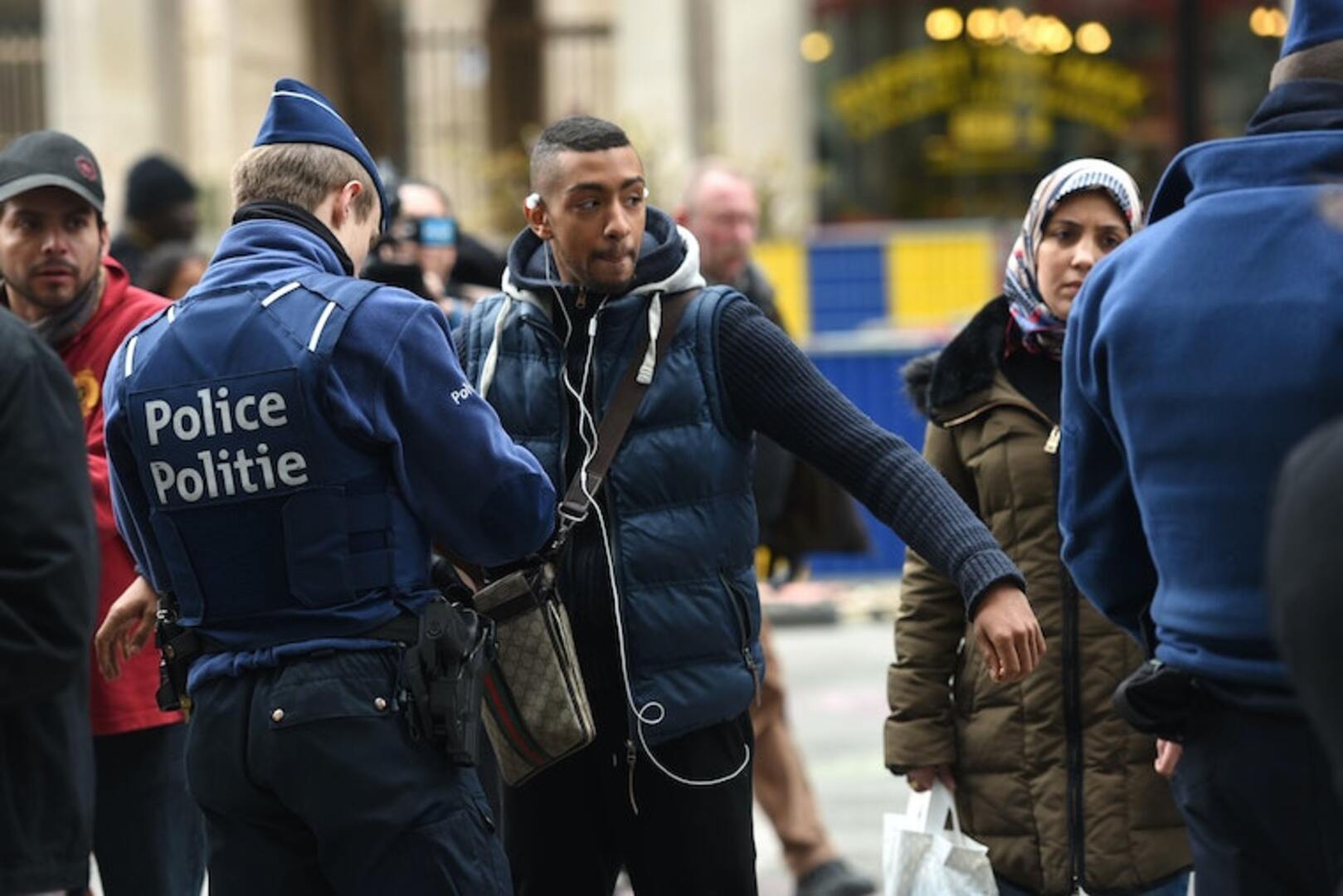 Pucnjava u Briselu: Ubijene dvije osobe, napadač u bjekstvu - slika 1