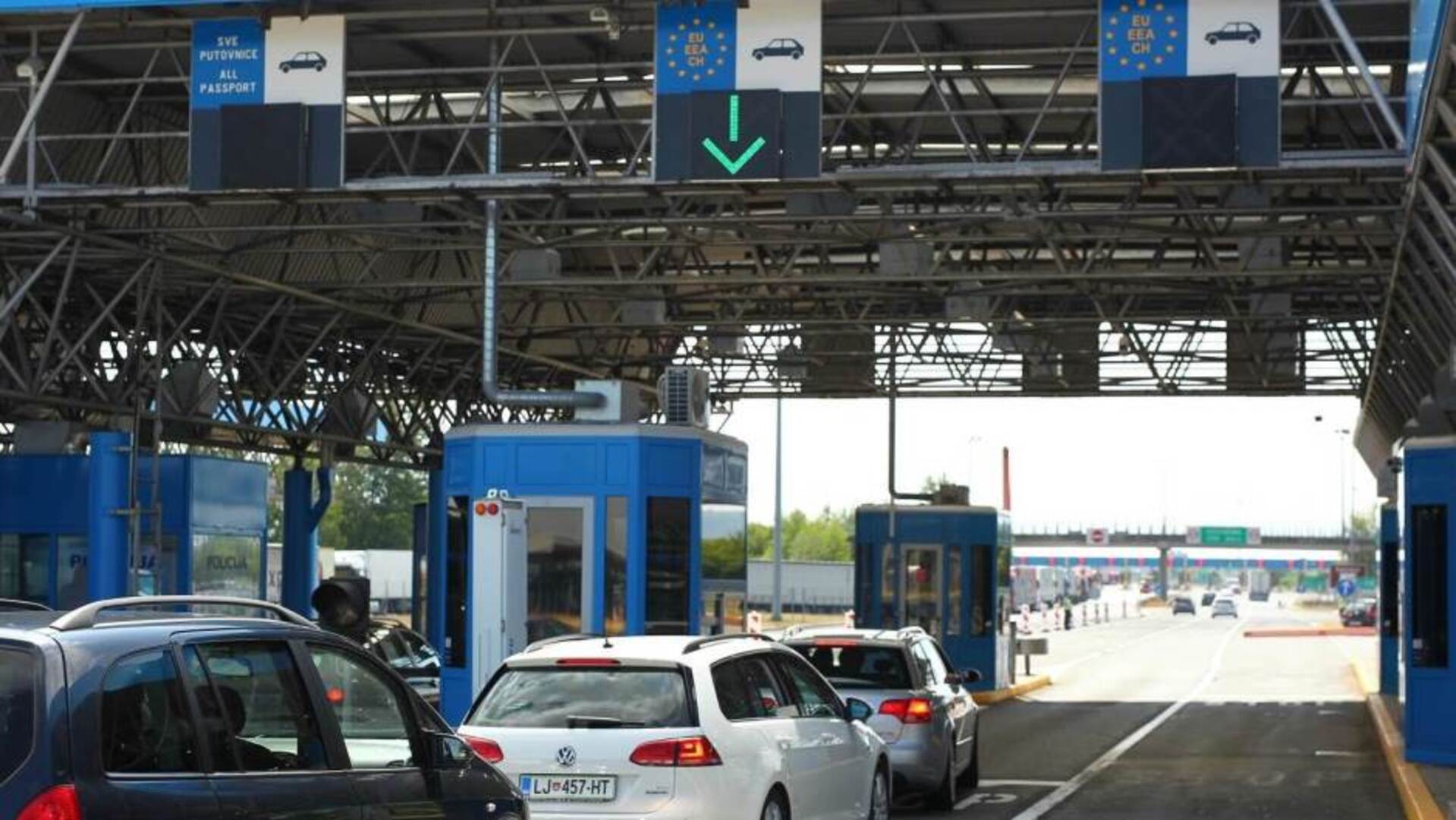Sve više država uvodi kontrole na granicama - slika 1