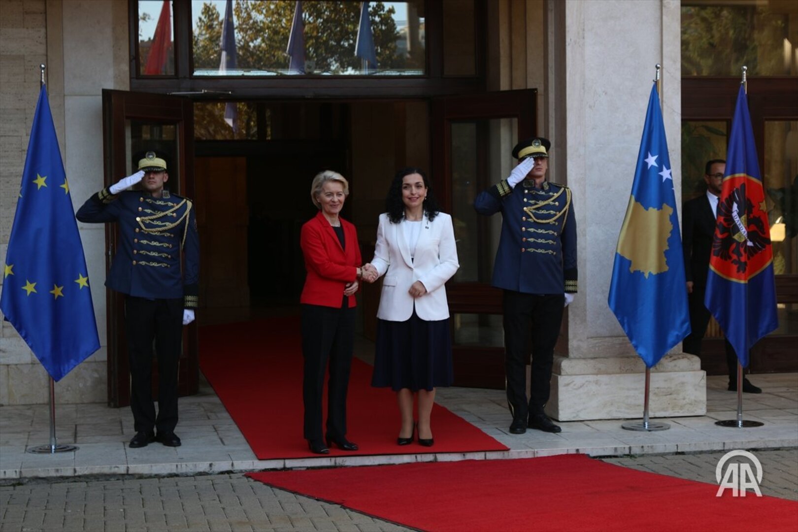 "Kosovo da prihvati ZSO, Srbija da de facto prizna Kosovo" - slika 1