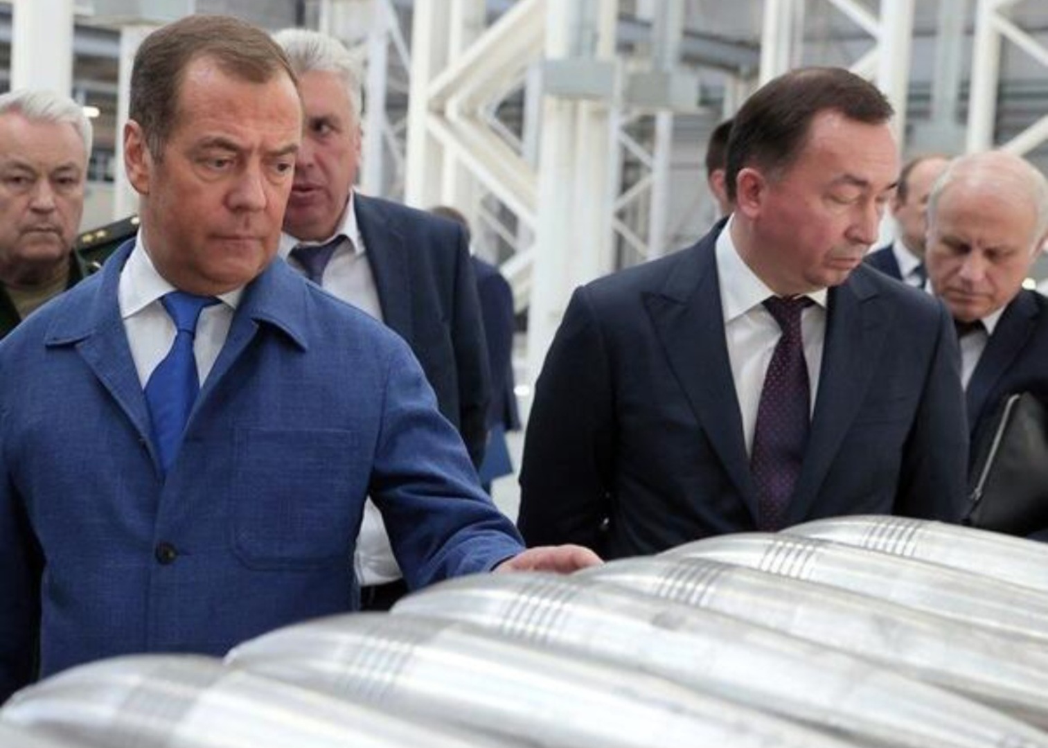 Medvedev upozorava 'neprijatelja' Poljsku - slika 1