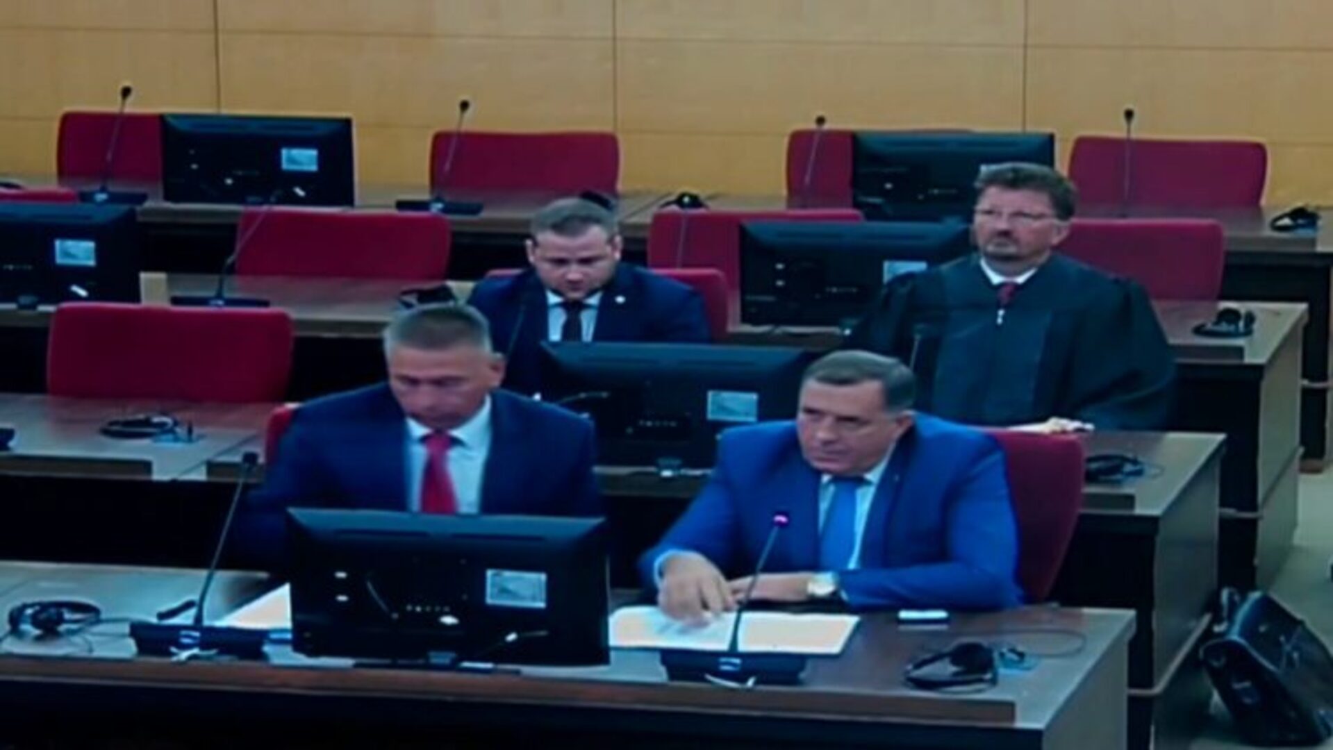 Dodikova odbrana zatražila odgodu suđenja. Evo i zašto - slika 1