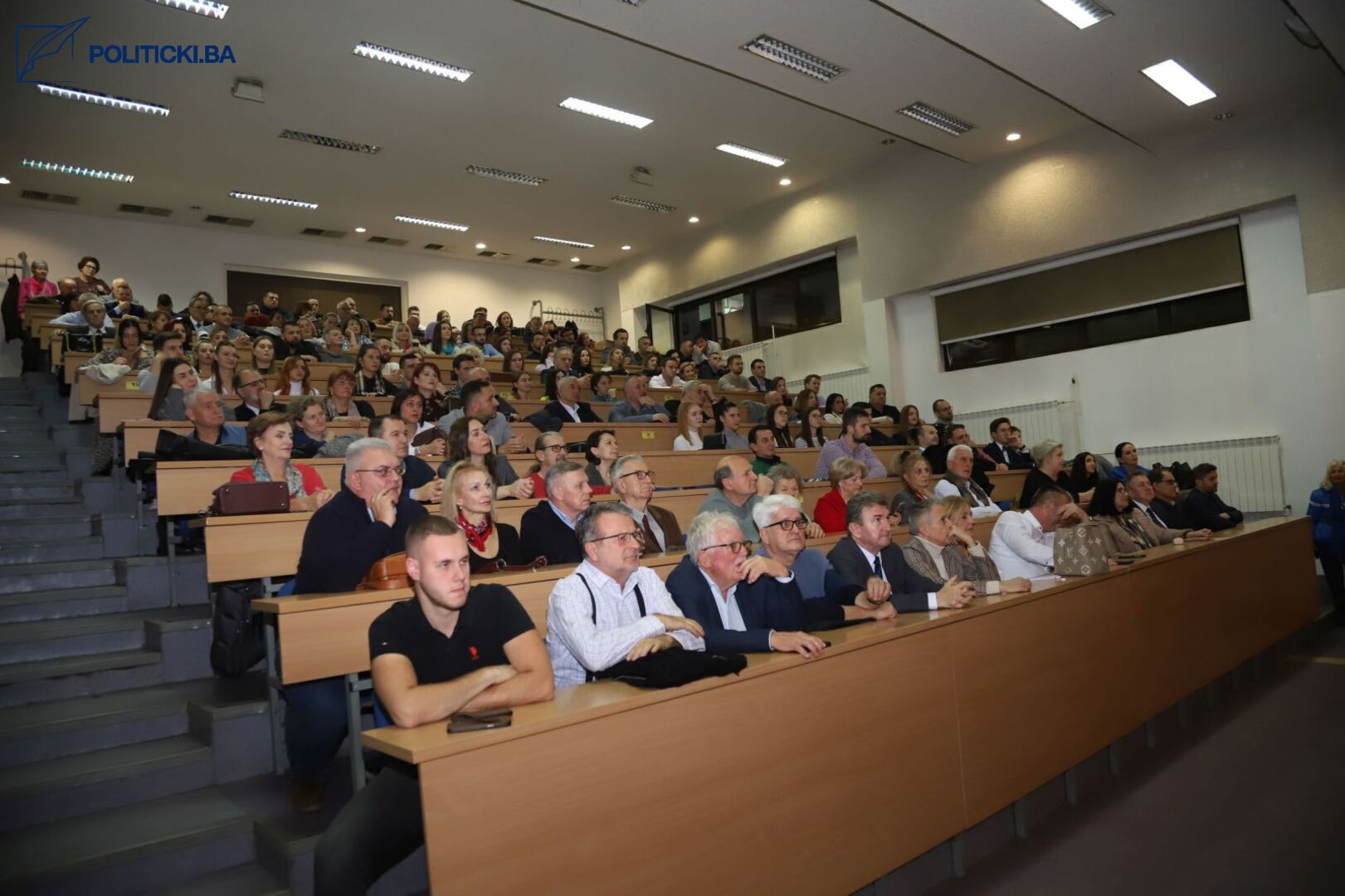 Promoviran medicinski udžbenika iz oblasti hirurgije prof. dr. Zijaha Rifatbegovića - slika 12