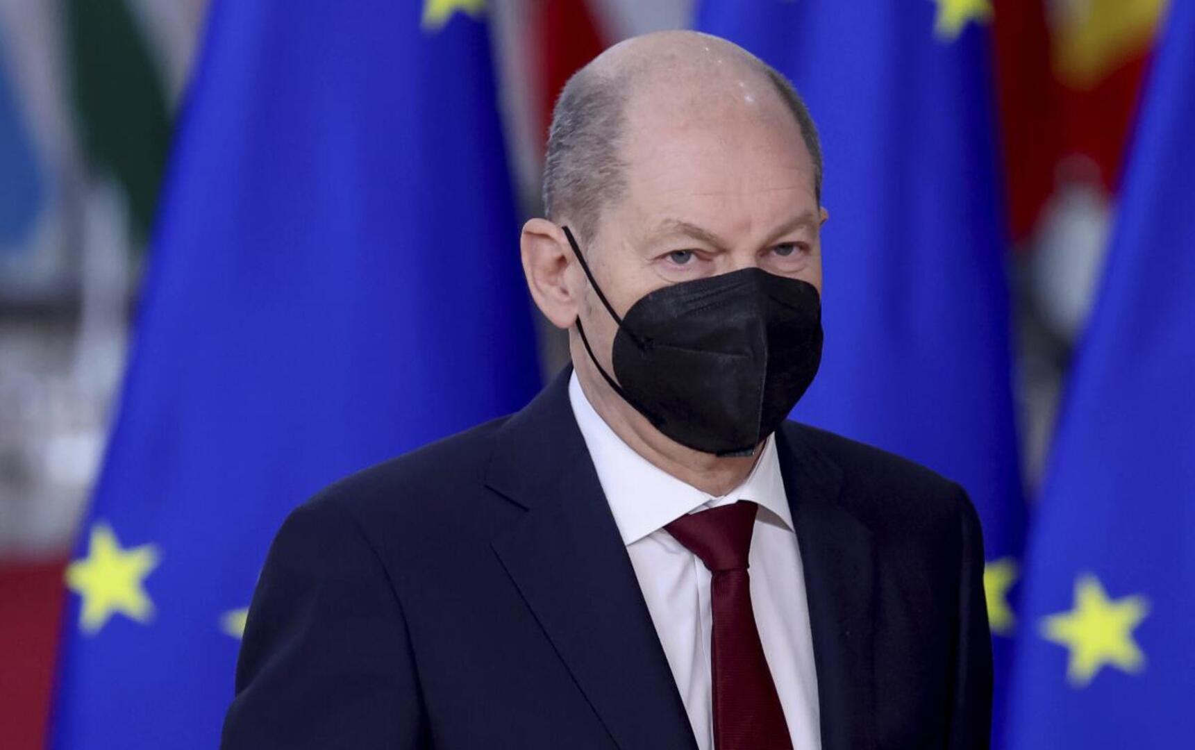 Njemački kancelar pozitivan na koronu - slika 1